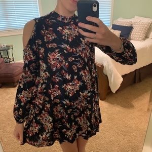 Long sleeve cutout floral dress